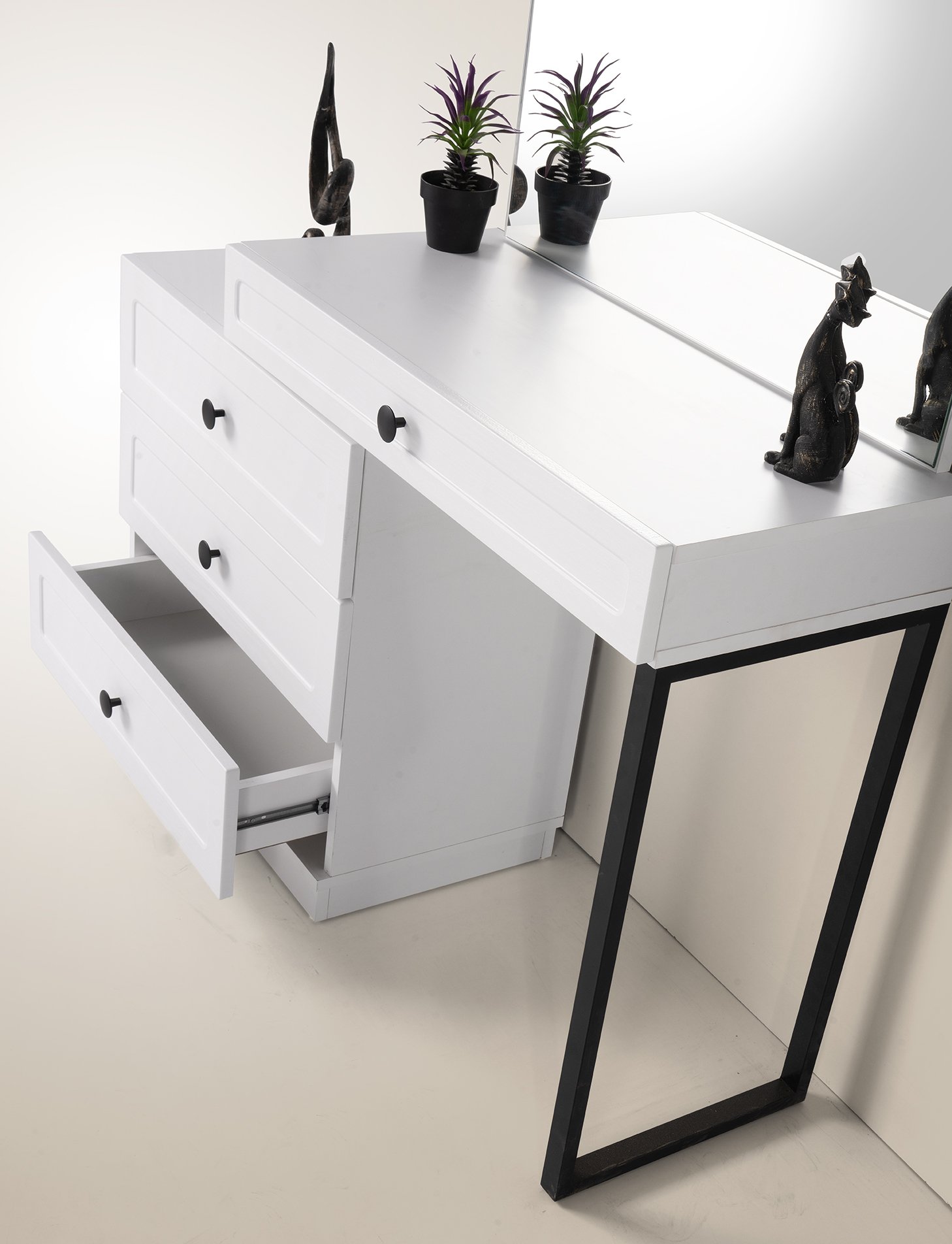 Blanco Yatak Odası + Yatak Baza Dahil